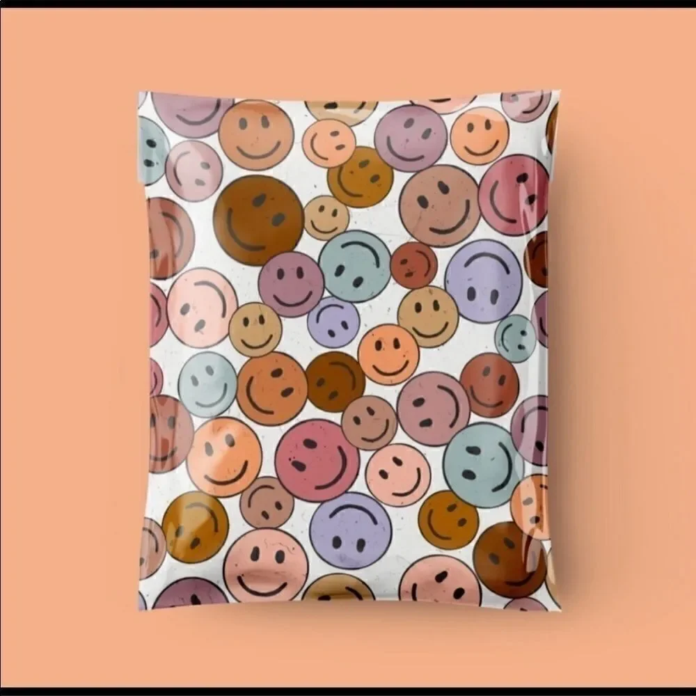 Poly mailers all sizes make your listing